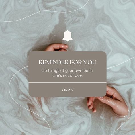 Reminder Instagram Post, Reminder Notification, Cute Instagram Story Ideas, Template Instagram Post, Grey Minimalist, Canva Template Instagram, Coach Instagram, Free Instagram, Travel Instagram