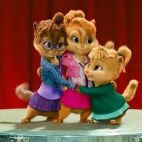 29 Likes, 2 Comments - Eleanor 💚 (@eleanor_millerr) on Instagram: “i love ya all sisters 💚” Alvin Und Die Chipmunks, Trio Costumes, The Chipettes, Human Language, Alvin And The Chipmunks, Love Ya, Character Costumes, Chipmunks, Halloween Outfits