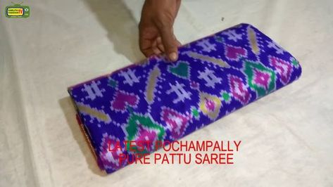 Ikat Patola Sarees, Patoda Sadi Blouse Design, Patola Silk Saree Blouse Designs, Ikat Sarees Silk, Patola Saree Blouses Designs, Wedding Silk Saree With Price, Patola Blouse Designs Latest, Patola Saree Blouses, Patola Design Pattern