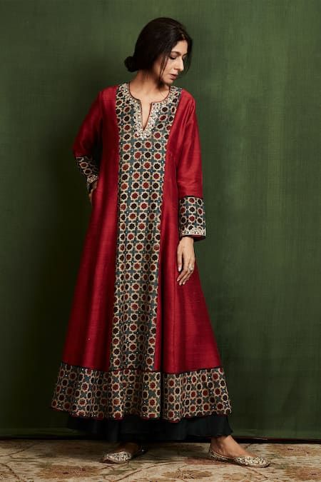 Buy Red Silk Ajrakh Print Anarkali And Palazzo Set For Women by Sue Mue Online at Aza Fashions. Silk Kurti Designs, A Line Kurti, Designer Kurti Patterns, Simple Kurti Designs, Long Kurti Designs, Women Kurta, Cotton Kurti Designs, Dress Design Patterns, Palazzo Set