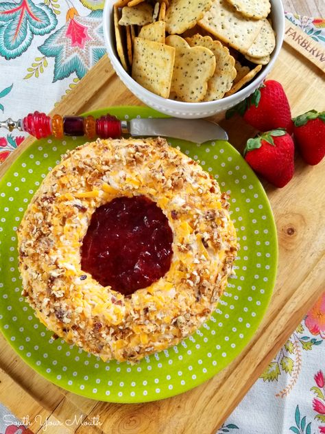 Pecan Cheddar Cheese Ring with Strawberry Preserves | Rosalynn Carter’s vintage appetizer recipe for a pecan and cheddar cheese ring with a slight hint of heat with strawberry preserves in the center served with crackers. Cheese Ring With Strawberry Preserves, Cheese Ring, Strawberry Preserves, Raspberry Preserves, Strawberry Jelly, Best Appetizer Recipes, Cheese Ball Recipes, Appetizer Bites, Cheese Spread