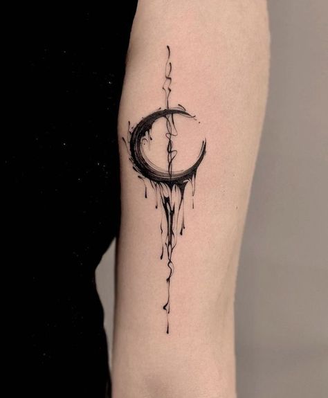 Education Tattoo Ideas, Gothic Spine Tattoo, Miniature Tattoos, Voll Arm-tattoos, Eclipse Tattoo, Mystical Tattoos, Tattoo Board, Muster Tattoos, Moon Tattoo Designs