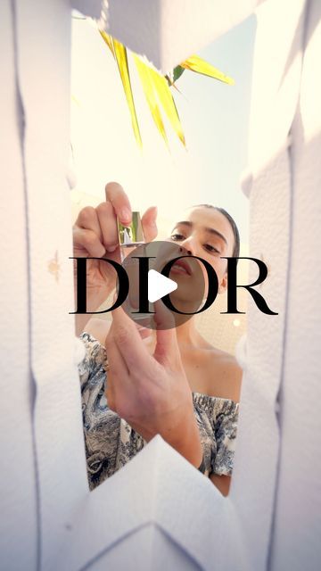 Whats In My Bag Video, Dior Product Photography, Dior Camera Bag, Dior Unboxing, C'est Dior Bag, Dior Makeup Campaign, Event Video, Inside My Bag, Inside Bag