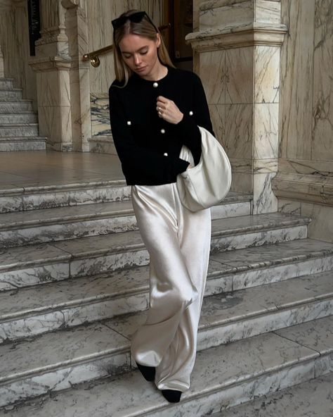 Collarless Jacket Outfit, Silk Trousers Outfit, Satin Trousers Outfit, Silk Pants Outfit, Satin Pants Outfit, Study Outfit, Job Clothes, Winter Pants Outfit, Polished Casual