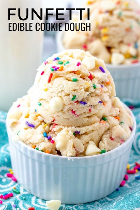 Funfetti Edible Cookie Dough, Cookie Dough Vegan, Edible Sugar Cookie Dough, Edible Cookie Dough Recipe, Dessert Treats, Healthy Cookie Dough, Dessert Simple, Cookie Dough Recipes, Edible Cookies