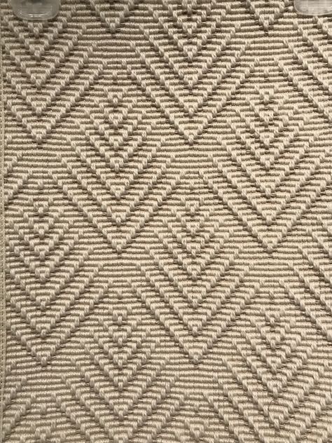 Seagrass Carpet, Natural Fiber Carpets, Broadloom Carpet, Sisal Rugs, Fabric Paint Diy, Mamluk Rugs, Jute Carpet, Tibetan Rugs, Ibiza Style