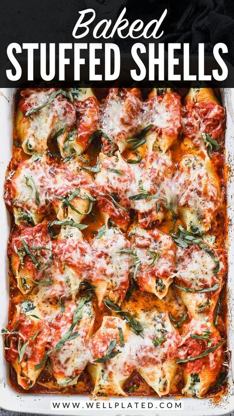 Spinach stuffed shells with ricotta cheese and marinara are classic Italian-American comfort food. A freezer-friendly recipe that's easy too! Healthy Stuffed Shells, Baked Stuffed Shells, Pasta Recipes Easy Fast, Spinach Healthy, Shell Pasta Recipes, Spinach Stuffed Shells, Zucchini Side Dishes, Stuffed Shells Ricotta, Ricotta Recipes