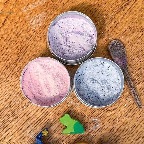 DIY fizzy fantasy witch potion and magical fire pit – Olli Ella EU Fairy Potions Diy, Diy Fizzy Potions, Magic For Preschoolers, Diy Kids Potion Kit, Potions Sensory Play, Potion Kits For Kids Diy, Diy Potion Kit, Preschool Potion Making, Fairy Potions For Kids