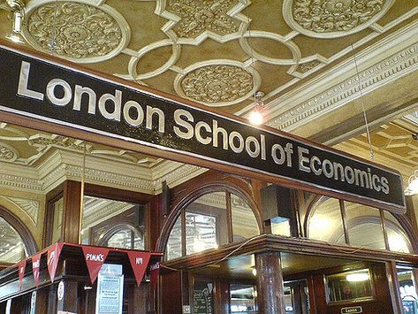 Lse London, Uk College, Study In London, London School, London University, London Dreams, London School Of Economics, London Aesthetic, Dream College