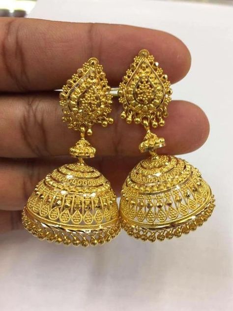 Sparkling Fashion: Gold Jhumka Earring designs latest 2019/ Gold buttalu Gold Jhumka Designs, Gold Buttalu, Jhumka Designs, Gold Jhumka, Gold Earrings Indian, Gold Jhumka Earrings, Gold Bridal Jewellery Sets, Gold Necklace Indian Bridal Jewelry, Gold Bridal Earrings