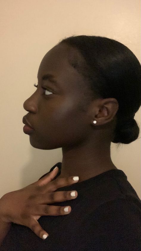 Faces Reference Side Profile, Side Of Face Reference, Art Reference Poses Side Profile, Side Profiles Black Women, Side Lips Reference, Side Profile Nose Reference, Black Female Side Profile, Side Views Of Face, Face Refrences Front View