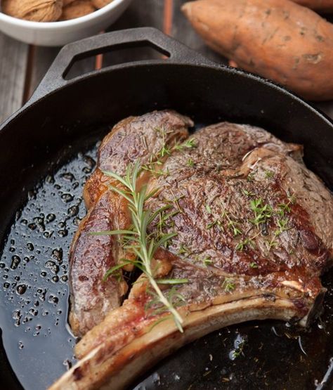 Bone In Rib Steak Recipe, Rib Steak Recipe, Beef Rib Steak, Prime Rib Steak, Beef Rib Roast, Crockpot Roast Recipes, Prime Rib Roast Recipe, Ribeye Steak Recipes, Cooking Prime Rib