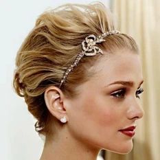 Wedding Hair: Pixie Edition | The Oxford Guide Short Bridal Hair, Bridesmaid Headband, Prom Hairstyles For Short Hair, Wedding Guest Hairstyles, Faux Hawk, Short Wedding Hair, Penteado Cabelo Curto, Wedding Hairstyles Updo, Short Hair Updo