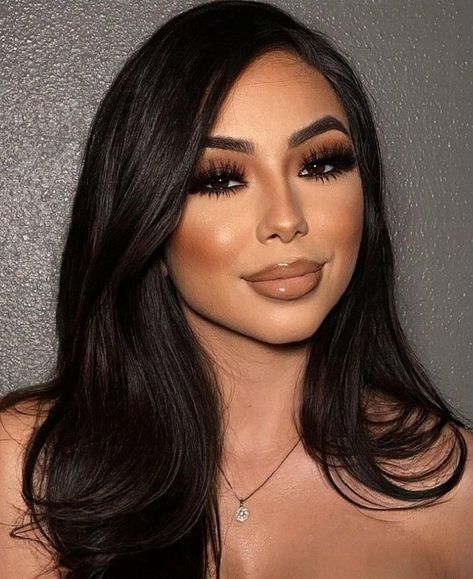 Makeup Looks For Morena, Vegas Eye Makeup, Baddie Makeup Looks Glam, Bold Glamour Makeup, Day Makeup For Brown Eyes, Sultry Makeup For Brown Eyes, Social Glam Makeup, Baddie Makeup Glam, Smokey Eye Glam