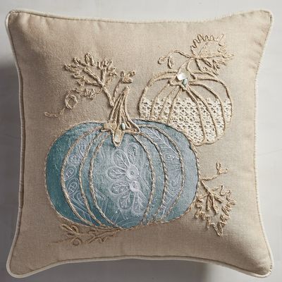 Coastal Fall, Blue Pumpkin, Fall Decor Inspiration, Blue Pumpkins, Quilt Tutorial, Pumpkin Pillows, Pretty Pillow, Autumn Crafts, Fall Pillows