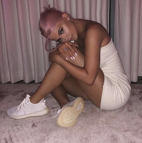 Kylie Jenner Pink Hair, Kylie Jenner 2017, Kylie Jenner Photos, Kylie Jenner Pictures, Kylie Jenner Instagram, Kylie Jenner Look, Kylie J, Kylie Jenner Style, Kylie Kristen Jenner