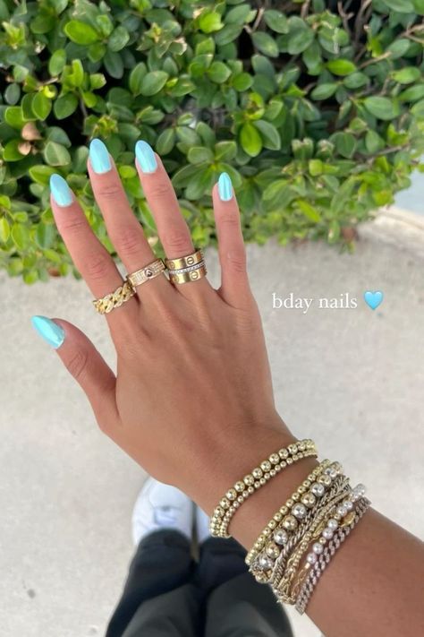 Cute Summer Nails Chrome, May Nails Short Almond, Neat Nail Designs, Attractive Nail Designs, Turqoise Nails Almond, Gel Shellac Nails Summer, Tropical Chrome Nails, Aqua Almond Nails, Nail Inspo Turquoise