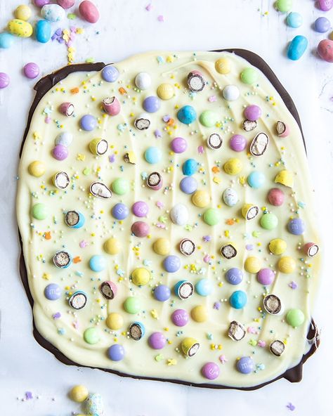 Easter Treats For Adults, Easter Bark Candy, Treats For Adults, Easter Bark Recipe, Candy Bark Recipes, Easter Bark, Meals Kids Love, Easter Party Food, Candy Bark