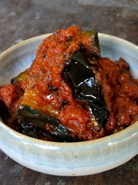 Bhartha (Spicy Indian Eggplant) | the muddled pantry Eggplant Indian, Indian Eggplant Recipes, Indian Eggplant, Dhal Recipe, Spicy Eggplant, Vegetable Curry, India Food, Indian Sweet, Eggplant Recipes