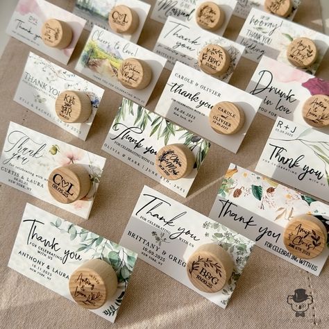 Wedding Rehearsal Favors, Thank You Gift Wedding, Useful Wedding Favors For Guests, Wine Stopper Favors, Wine Stopper Wedding Favors, Wine Wedding Favors, Baptism Party Favors, Wedding Favours Magnets, Gift For Guests