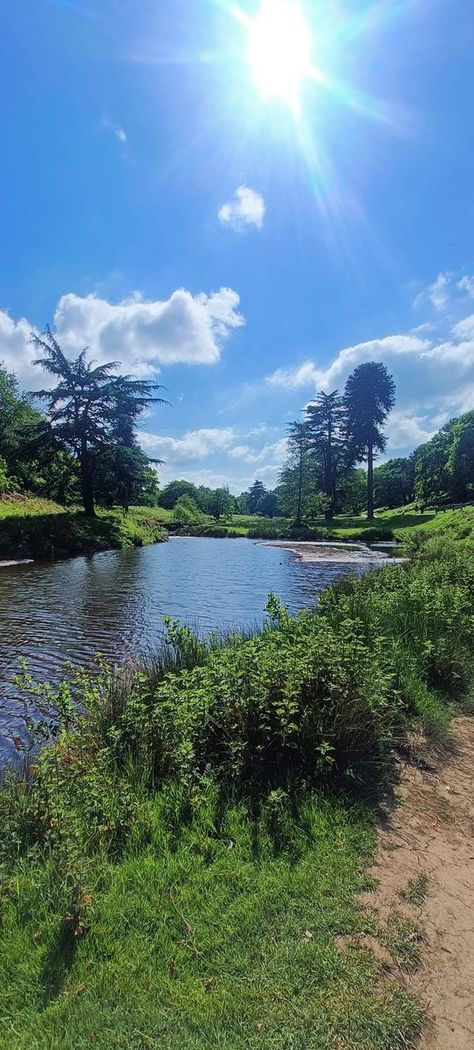 Bradgate Park, Columcille Megalith Park, Morialta Conservation Park, Queensboro Bridge, Smale Riverfront Park, Parc Del Laberint D'horta, Late Afternoon