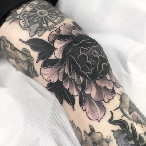 Thanks anousak for getting this black peony knee banger. Sat great @thetallonco @blackgardentattoo #tattoo #tattoos #peony #peonytattoo… Knee Cover Up Tattoo Women, Peonies Knee Tattoo, Blacked Out Peony Tattoo, Dark Peonies Tattoo, Neo Traditional Peony Tattoo Black, Knee Tattoo Cover Up Ideas, Black And Grey Knee Tattoos, Knee Tattoo Peony, Black Rose Knee Tattoo