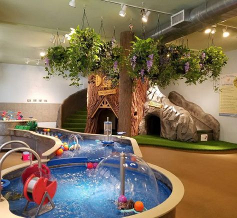 Best Indoor Playgrounds in NYC Kids Play Area Indoor, Indoor Playground Design, Kids Indoor Play, Indoor Play Centre, Play Cafe, Indoor Playroom, Soft Play Area, Kids Cafe, Kids Indoor Playground