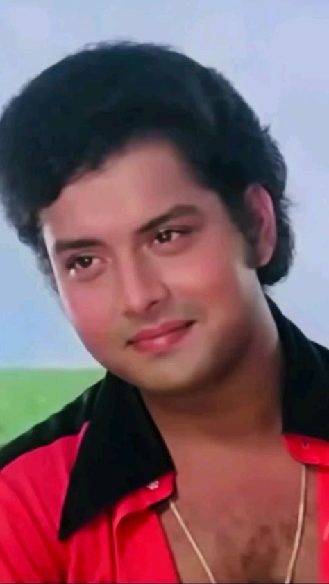 Old Song Status Video, Old Hindi Movie Songs, 90s Bollywood Songs, Indian Movie Songs, Old Love Song, Old Song Download, Hindi Movie Song, Hindi Old Songs, Love Songs Hindi