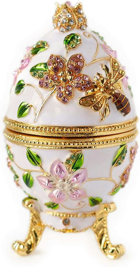 Fabrege Eggs, Russian Eggs, Easter Egg Art, Egg Shell Art, Faberge Jewelry, Decorative Eggs, Faberge Egg, Crystal Lace, Egg Box