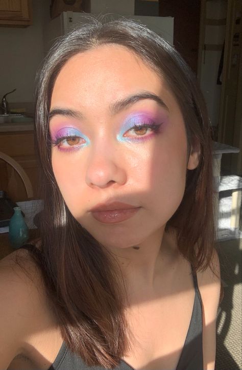 Purple Blue Eyeshadow Looks, Makeup Brown Eyes Colorful, Chromatic Eyeshadow Looks, Purple Holographic Eye Makeup, Colourful Makeup For Brown Eyes, Coloured Eyeshadow Looks, Purple Pink Blue Eyeshadow, Color Pop Amethyst Eyeshadow, Pink Purple Blue Eye Makeup