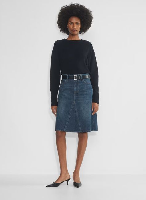 THE ’90S MIDI DENIM SKIRT - Low-rise midi denim skirt Fall Activewear, Denim Skirt Outfit, Midi Denim Skirt, Sweat Vest, Mini Pleated Skirt, Micro Skirt, Midi Denim, Latest Skirts, Fall Denim