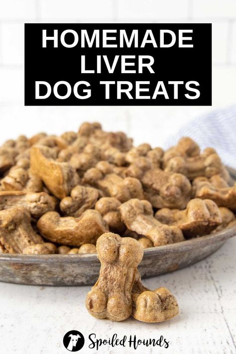 Liver Dog Treats, Pet Treats Recipes, Easy Dog Treat Recipes, Dog Biscuit Recipes, Recipe Aesthetic, Easy Dog Treats, Healthy Dog Treats Homemade, Dog Treats Homemade Recipes, Chicken Liver