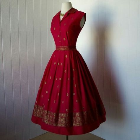 50s Dirndl, Skirt And Top Dress, Mode Retro, Long Gown Design, Simple Frocks, Kaftan Designs, Sari Dress, Long Dress Design, Salwar Kamiz