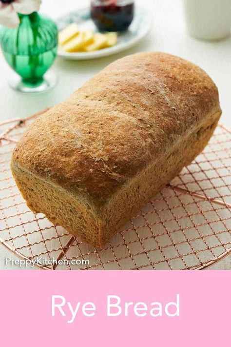 Rye Sandwich Bread Recipe, Rye Bread Recipes Homemade, Seedless Rye Bread Recipe, Deli Rye Bread Recipe, Light Rye Bread Recipe, Dark Rye Bread Recipe, Homemade Rye Bread, Rye Bread Recipe, Seeded Bread Recipes