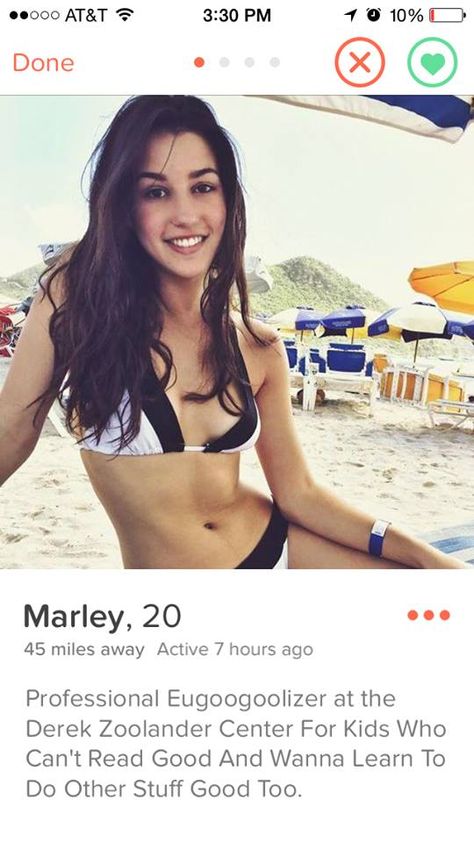 18 Girls on Tinder That Make You Say 'WTF' - Wtf Gallery About Me Examples, Tinder Girls, Tinder Bio, Beach Breakfast, Tinder Profiles, Tattoo Nails, Breakfast Birthday, Nature Nails, Quotes Workout