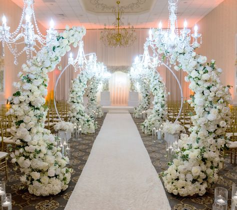 White Floral Wedding Aisle, Dinner September, Arches Home, Wedding Staircase Decoration, Arch Home, Staircase Decoration, Wedding Arch Rental, Wedding Staircase, Wedding Walkway