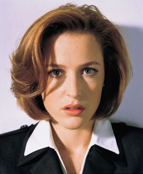 Gillian Anderson Redheads, Christopher Eccleston, Dana Scully, David Duchovny, Actrices Hollywood, Gillian Anderson, X Files, Serie Tv, Cortes De Cabello Corto