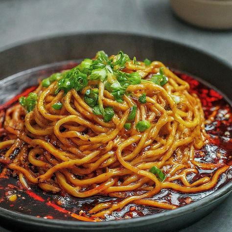 Bring the rich flavors of Sichuan cuisine into your kitchen with our chili oil noodles recipe. It's a simple plant-based meal perfect for fans of spicy food. Chili Oil Noodles Recipe, Chili Oil Noodles, Oil Noodles, Sichuan Food, Cooking Light Magazine, Chinese Cooking Recipes, Noodles Recipe, Spicy Food, Chili Oil