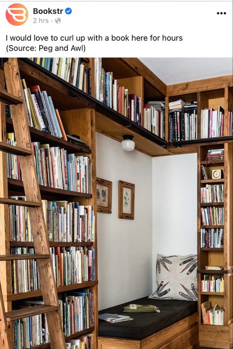 Tiny Room Library, Small Libarys, Tiny Library Room Ideas, Small Book Room, Small Bedroom Library, Cosy Library Room, Small Space Library, Mini Home Library, Library Bed