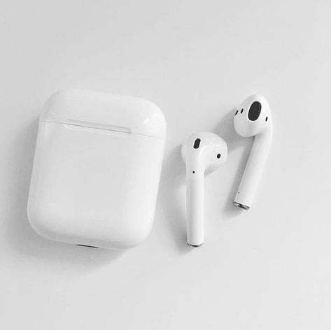 Спонж Beauty Blender, Ear Pods, Airpods 2nd Generation, Best Apple Watch, Sony Headphones, Apple Airpods 2, Apple Watch Accessories, Apple Airpods, Airpod Case