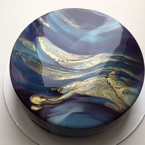 Mirror Glazed Cake Recipe by Marielle Ashe - Musely Mirror Glaze Recipe, 15 Cake, Mirror Glaze Cake Recipes, Galaxy Cake, Glaze For Cake, Mirror Glaze Cake, Mirror Cake, Torte Cupcake, Mirror Glaze