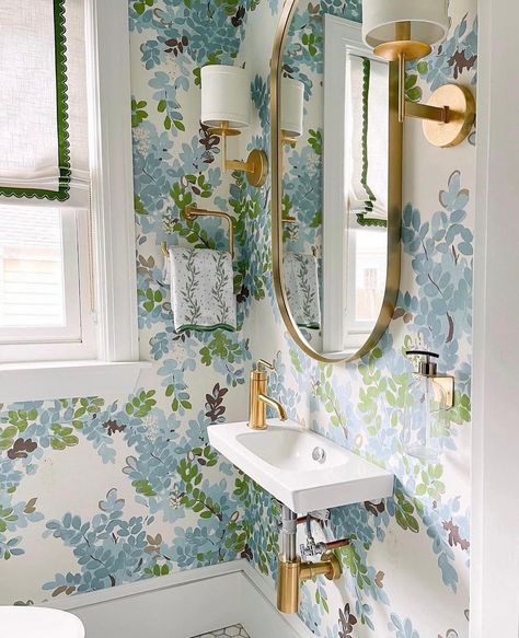 It’s a #goodfriday for a lovely design 💙💚 . 📸: designed by @blakelyinteriordesign , DM us for wallpaper info . #blakelyinteriordesign… | Instagram Half Bath Wallpaper, Traditional Bathroom Tile, Bath Wallpaper, Hydrangea Wallpaper, Air Design, Powder Room Design, Spring Is In The Air, Hamptons House, For Wallpaper