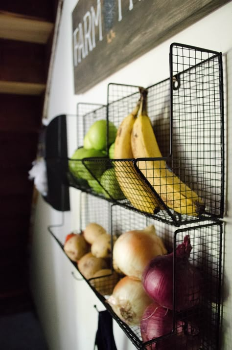 Farmhouse Pantry Produce Wall Storage - Smiedendipity Pantry Redo, Onion Storage, Pantry Baskets, Produce Storage, Kitchen Wall Storage, Kitchen Furniture Storage, Farmhouse Pantry, Farmhouse Room, Pantry Wall