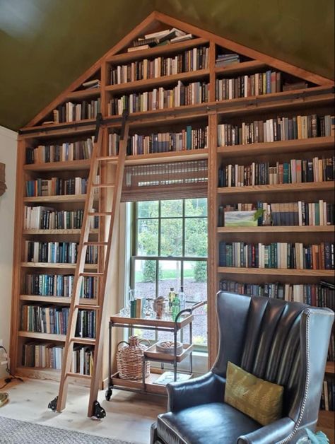 Rustic Library Ideas, Vaulted Ceiling Library, A Frame Library, Cabin Loft Library, Attic Library Ideas, Library With A Ladder, Loft Library Ideas, House Library With Ladder, Library Ladder Loft