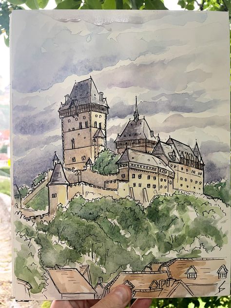 Easy Architecture Sketch, Castle Drawing Easy, Urban Watercolor, Bohemian Crown, Castle Drawing, Castle Painting, Sketch Watercolor, Castle Art, Fantasy Drawings