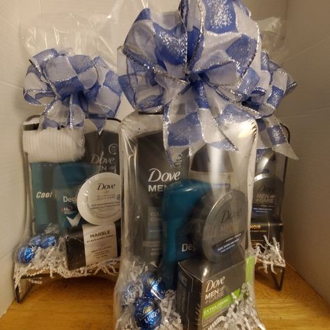 Shop Men's Dove Silver Green Size OS Other at a discounted price at Poshmark. Description: Blessings and Happy Holidays to you. You'll receive the front gift Basket shown in photo. Dove Men +Care Clean Comfort Body +Face Wash Dove Men +Care Extra Fresh Soap Bar Dove Men +Care Face, Hands, and Body Cream Degree Deodorant Dial Liquid Hand Soap 3 Lindt Lindor Milk Chocolate Truffles All Shrink wrapped with Handmade Bow Merry Christmas 🎅 Candy wrappers may differ. Sold by 1bigmomma2. Fast del Male Gift Baskets, Father’s Day Gift Baskets, Fathers Day Gifts Baskets Ideas, Hair Product Gift Basket, Baby Shower Prizes For Men, Fathers Day Gift Basket Ideas, Gift Basket For Him, Degree Deodorant, Relaxation Gift Basket