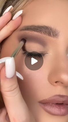 Eye Makeup Tutorial For Beginners Step By Step, Cocktail Party Makeup Ideas, How To Put Makeup On, Makeup Looks 2024, Self Makeup Tutorial, How To Do Eye Makeup, Make Up Ideas Creative, Make Up Tutorial Step By Step, Where To Put Makeup On Face