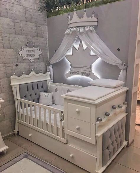 20 Best Charming Baby Girl Nursery Ideas You Shouldn't Miss Luxury Baby Room, Baby Crib Diy, Idee Babyshower, Baby Room Diy, Neoclassical Interior, Baby Room Neutral, Baby Boy Room Decor, Nursery Room Design, Girl Nursery Room