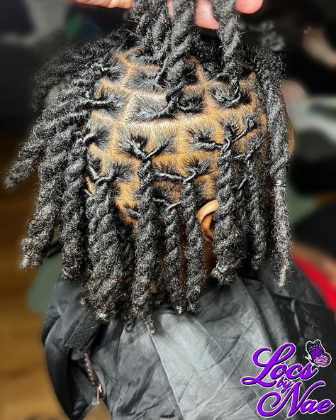 Keep swiping to see the style! ♾️🗣️✨ • These two strand twist came out fireeee 🔥🔥 • • • 👤: Shawn • • ✨ 𝙵𝙾𝙻𝙻𝙾𝚆 @locs_bynae_ 𝙵𝙾𝚁 𝙼𝙾𝚁𝙴 ! ✨ ☞ 𝖡𝖮𝖮𝖪𝖨𝖭𝖦 𝖮𝖯𝖤𝖭 ☜ ⊹ 𝙎𝙚𝙨𝙨𝙞𝙤𝙣 𝘽𝙤𝙤𝙠𝙚𝙙: $75 Retwist & Simple Style ⊹ ɴᴏ ᴅᴇᴘᴏꜱɪᴛ ɴᴏ ᴀᴘᴘᴏɪɴᴛᴍᴇɴᴛ ➸ $15 ᴅᴇᴘᴏꜱɪᴛ • • • • #locs #loc #dreadloc #retwist #retwisting #barreltwist #twostrandtwist #twostrandretwist #locstyle #locstyles #loclife #loclove #loclivin #loclifestyle #lochaircommunity #locs4life #locd #locdup #dentontx #denton #dfw #explorepage #locsbynae ... Two Strand Twist, Haircuts For Men, Locs, Simple Style, Hair Cuts, Twist, For Men, Quick Saves