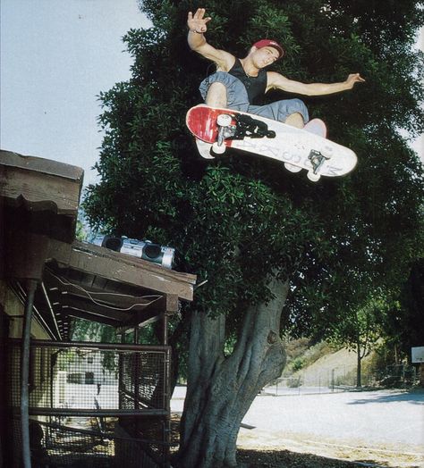 Skater Pics, Late 90s Aesthetic, 90s Skaters, Skate Ads, 2000s Punk Aesthetic, Late 2000s Aesthetic, 2000s Punk, Aesthetic Skater, Skateboarding Aesthetic